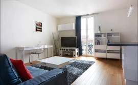 
                                                                                        Location
                                                                                         Superbe 2P meublé 50m² entièrement rénové