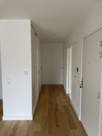 
                                                                                        Location
                                                                                         Superbe 3P meublé 59m² neuf à Clichy