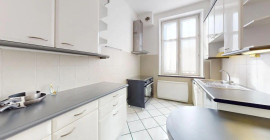 
                                                                                        Location
                                                                                         Superbe 3P meublé 65m² très lumineux et agréable