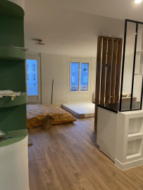 
                                                                                        Location
                                                                                         Superbe 3P meublé 67m² entièrement rénové