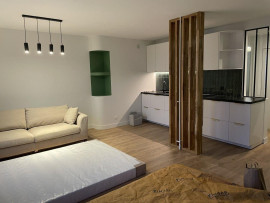 
                                                                                        Location
                                                                                         Superbe 3P meublé 67m² entièrement rénové