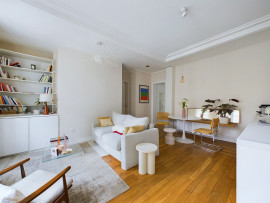 
                                                                                        Location
                                                                                         Superbe appartement 43m², Jules Joffrin (Paris) (loyer tout inclus)