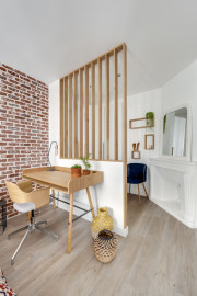 
                                                                                        Location
                                                                                         Superbe appartement au cœur de Versailles (loyer tout inclus)