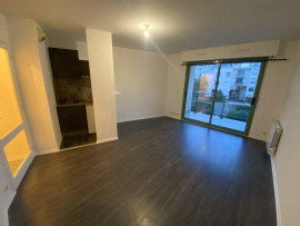 
                                                                                        Location
                                                                                         Superbe appartement au Thabor