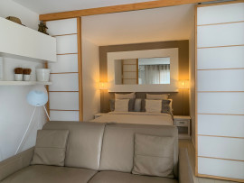Location
Superbe appartement, idéalement situé et entièrement équipé (loyer tout inclus)