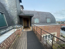 Location
Superbe appartement meublé en coeur de ville