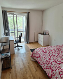 
                                                                                        Colocation
                                                                                         Superbe chambre dans coloc 107m² rénovée