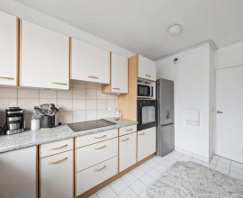 
                                                                                        Colocation
                                                                                         Superbe chambre dans coloc 107m² rénovée