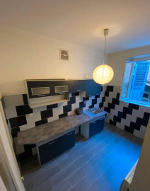 
                                                                                        Location
                                                                                         SUPERBE F2 42m2 Quartier JAURÈS A GRENOBLE