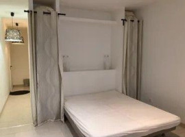 
                                                                                        Location
                                                                                         Superbe loft refait à neuf 46m² bail mobilité