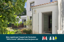 
                                                                                        Vente
                                                                                         SUPERBE maison - 4 chambres + 1 bureau - environnement EXCEPTIONNEL