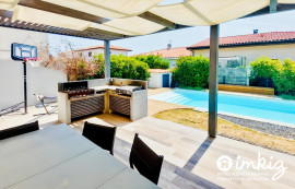 
                                                                                        Vente
                                                                                         Superbe maison contemporaine avec piscine