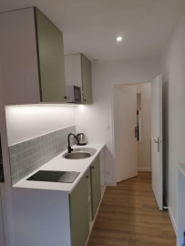
                                                                                        Location
                                                                                         Superbe studio 26m² refait à neuf