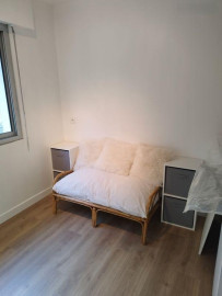 
                                                                                        Location
                                                                                         Superbe studio 26m² refait à neuf