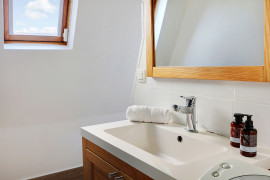 Location
Superbe studio à Neuilly (loyer tout inclus)