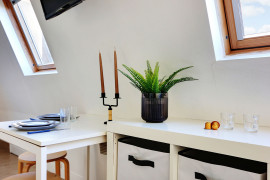 Location
Superbe studio à Neuilly (loyer tout inclus)