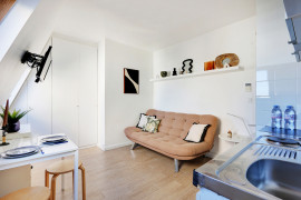 Location
Superbe studio à Neuilly (loyer tout inclus)