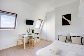 Location
Superbe studio à Neuilly (loyer tout inclus)
