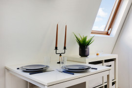 Location
Superbe studio à Neuilly (loyer tout inclus)