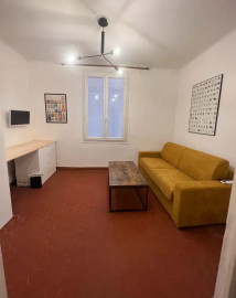 
                                                                                        Location
                                                                                         Superbe studio indépendant au haut Claret à Toulon