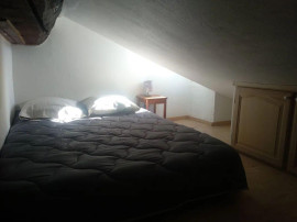 
                                                                                        Location
                                                                                         Superbe studio meublé 13m² (30m² au sol)