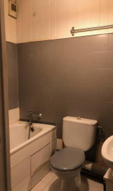 
                                                                                        Location
                                                                                         Superbe studio meublé 25m² maisonnette sur cour