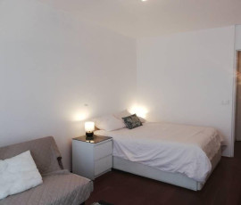 
                                                                                        Location
                                                                                         Superbe studio meublé 30m² proche Buttes Chaumont