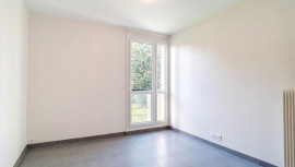 
                                                                                        Location
                                                                                         Superbe T3 lumineux et moderne avec vue sur parc