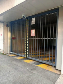 
                                                                                        Location
                                                                                         Superbe T3, meublé et décoré avec goût