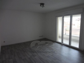 
                                                                                        Location
                                                                                         T1 avec parking - secteur ARTEM-THERMAL