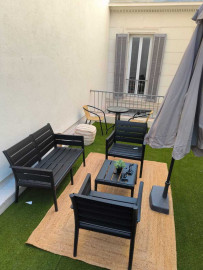 
                                                                                        Location
                                                                                         T1 avec terrasse, secteur Castellane