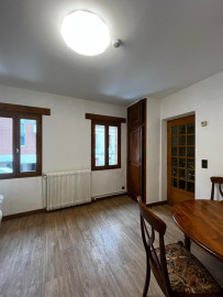 
                                                                                        Location
                                                                                         T1 bis 32m² meublé à Toulouse avenue Jean Chaubet