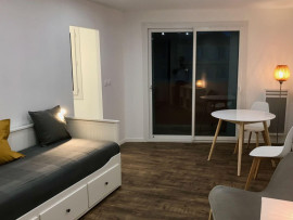 
                                                                                        Location
                                                                                         T1 bis avec grand balcon – Hyper-centre Toulouse
