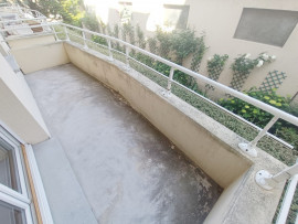 Location
T1 bis avec terrasse et parking en bonus