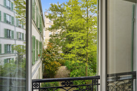 
                                                                                        Location
                                                                                         T1 bis meublé proche métro Couronnes