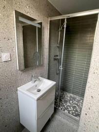 
                                                                                        Location
                                                                                         T1 Bordeaux Quartier GAMBETTA Libre