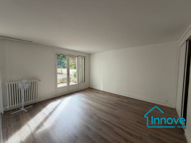
                                                                                        Location
                                                                                         T1 - Clagny - Proche Gare Rive Droite