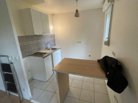 
                                                                                        Location
                                                                                         T1 de 31 m² avec terrasse et parking