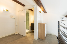 
                                                                                        Location
                                                                                         Studio avec mezzanine et terrasse - Cours Lieutaud