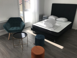 
                                                                                        Location
                                                                                         T1Bis en résidence étudiante