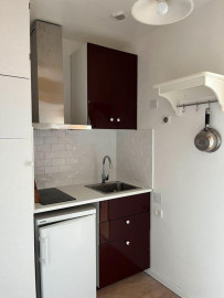 
                                                                                        Location
                                                                                         T1bis meublé