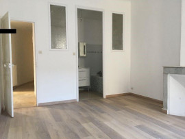 
                                                                                        Location
                                                                                         T2 33m2 à louer Paris 12ème quartier Daumesnil