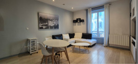 
                                                                                        Vente
                                                                                         T2 46 m² rénovée