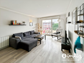 
                                                                                        Vente
                                                                                         T2 48m2 dernier étage avec balcon