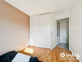 
                                                                                        Vente
                                                                                         T2 48m2 dernier étage avec balcon