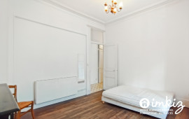 
                                                                                        Vente
                                                                                         T2 49m² emplacement idéale !