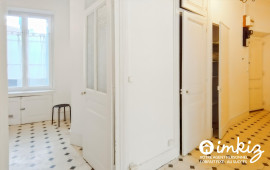 
                                                                                        Vente
                                                                                         T2 49m² emplacement idéale !