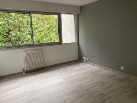 
                                                                                        Location
                                                                                         T2 52m2 Lyon 05 proche Point du Jour