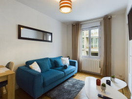 
                                                                                        Location
                                                                                         T2 à 10 min à pied de la gare du Havre