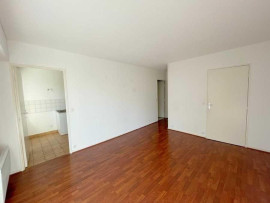 
                                                                                        Location
                                                                                         T2 avec balcon à louer à Lyon 7ème